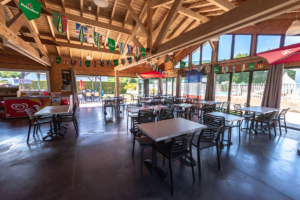 restaurant4 Restaurant Bar Glacier